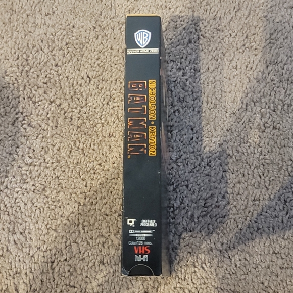 Vintage 1989 Batman VHS - Picture 5 of 8